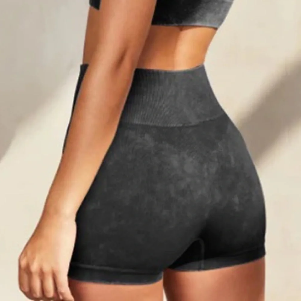 ⭐️last ONE⭐️ Yorkara Workout Shorts Size M Plus FREE Hat - Picture 2 of 4